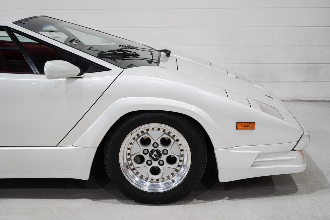 Lamborghini-Countach-1989-28