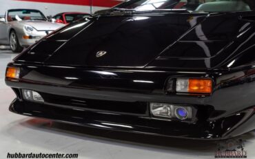 Lamborghini-Diablo-1992-Coupe-11