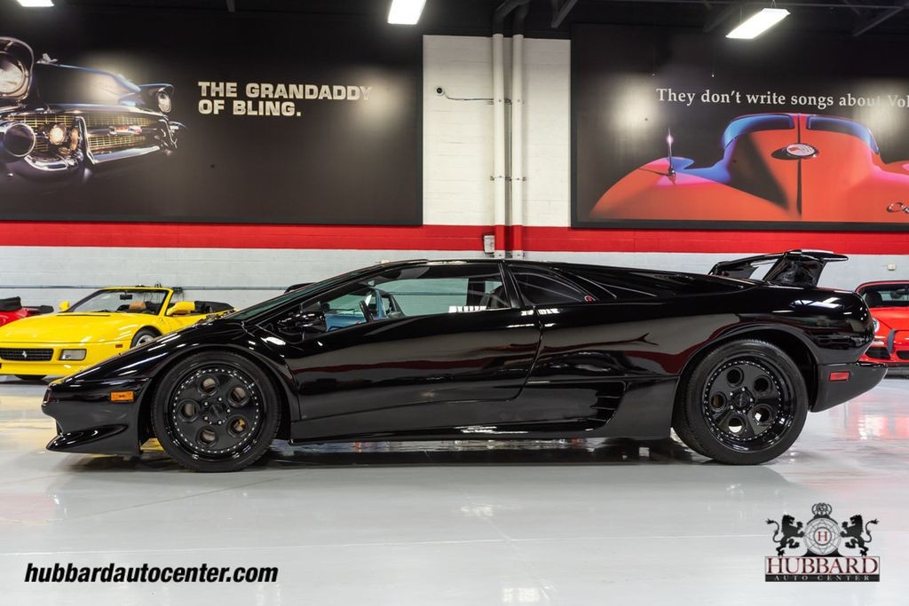 Lamborghini-Diablo-1992-Coupe-4