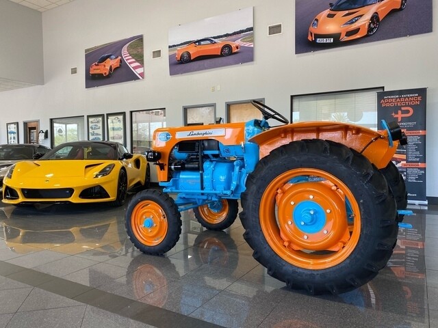 Lamborghini-TRACTOR-1969-1