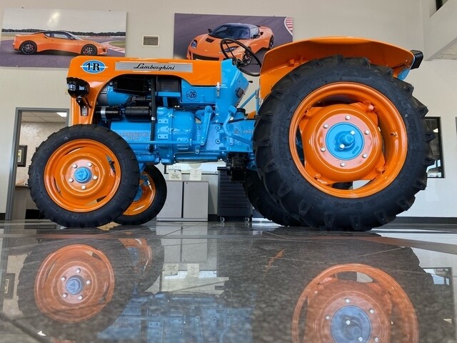 Lamborghini-TRACTOR-1969-2