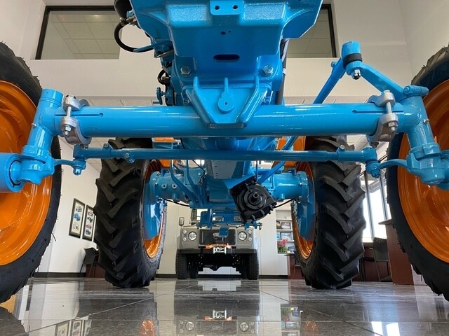 Lamborghini-TRACTOR-1969-29