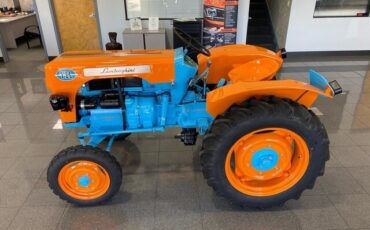 Lamborghini-TRACTOR-1969-3