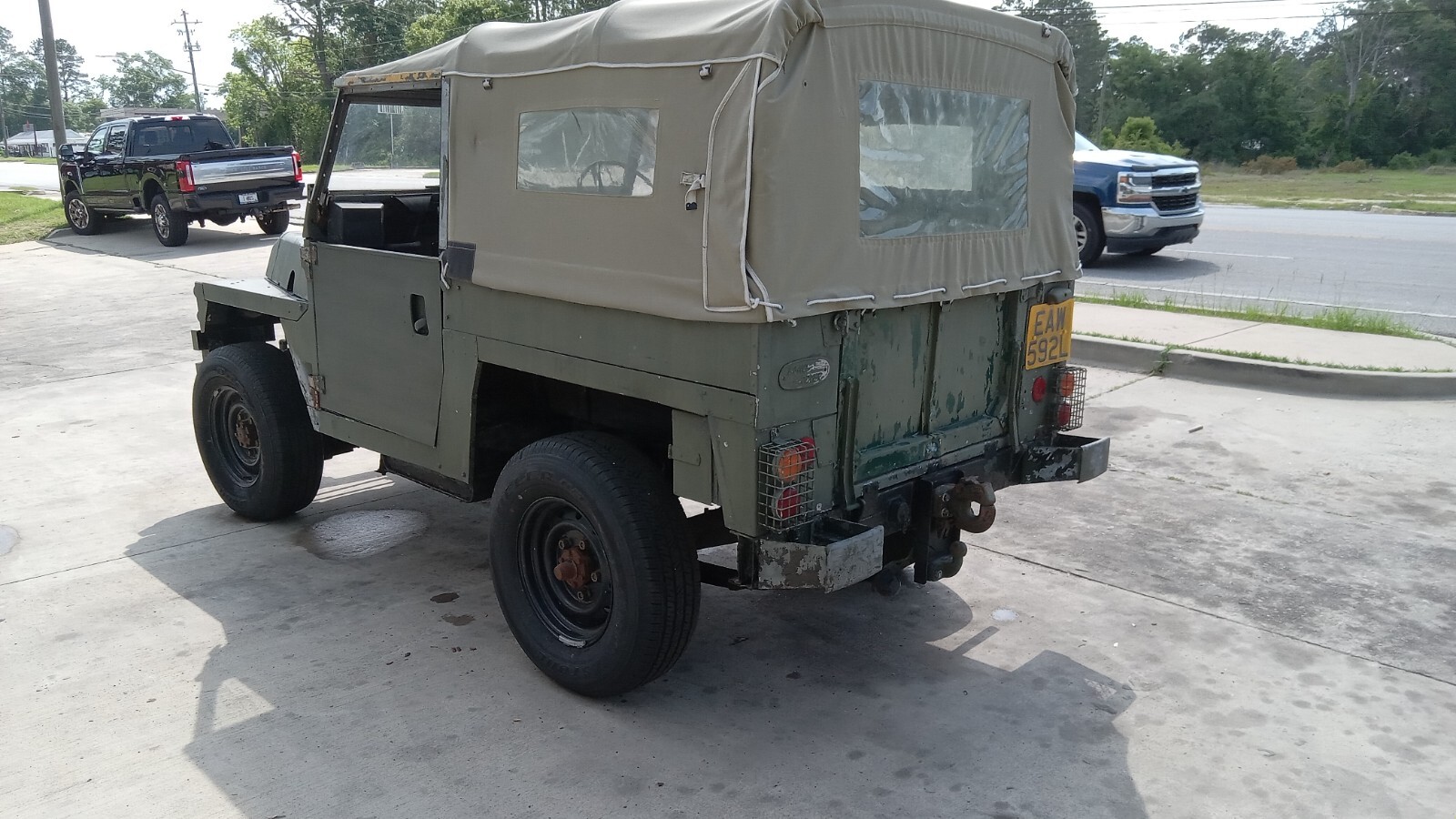 Land-Rover-12-Ton-Pickup-1974-Convertible-10