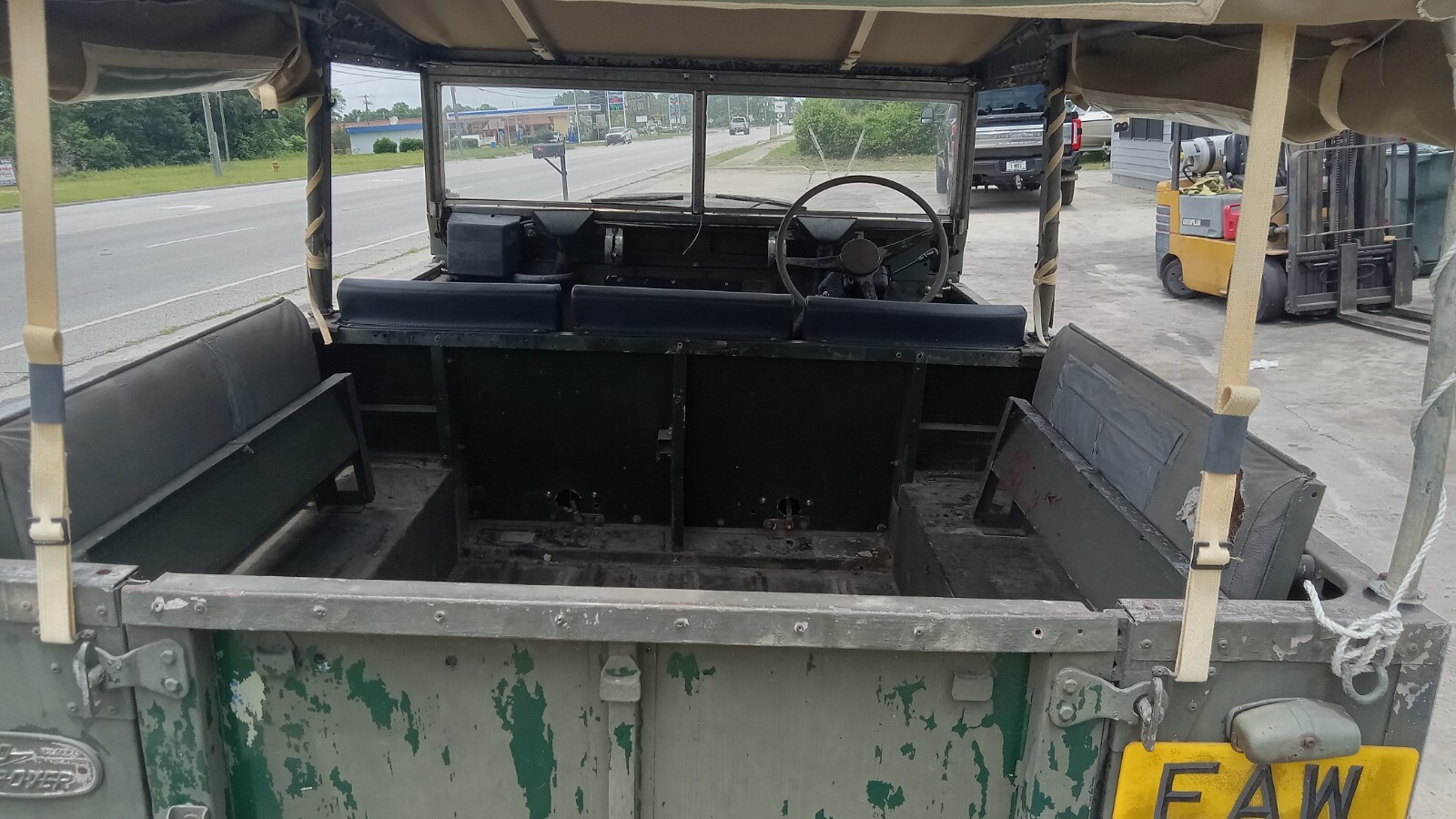 Land-Rover-12-Ton-Pickup-1974-Convertible-3