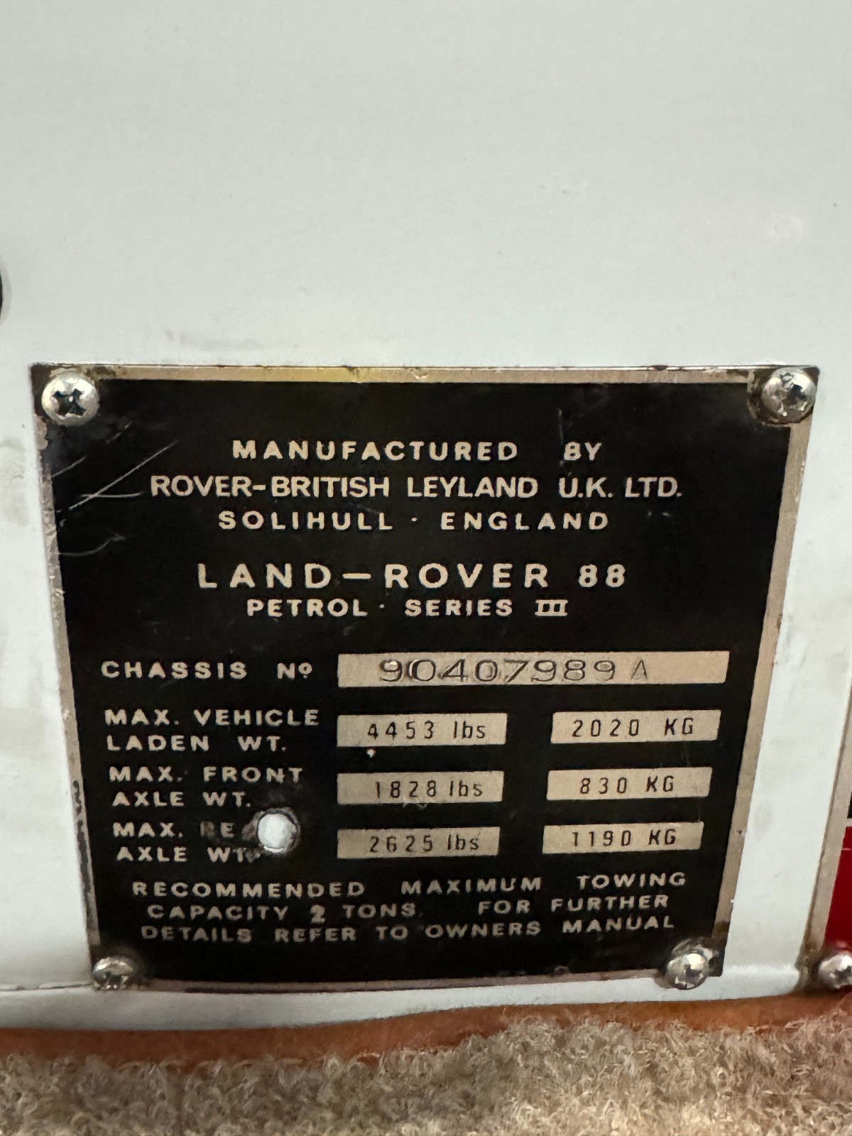 Land-Rover-Defender-1976-SUV-21