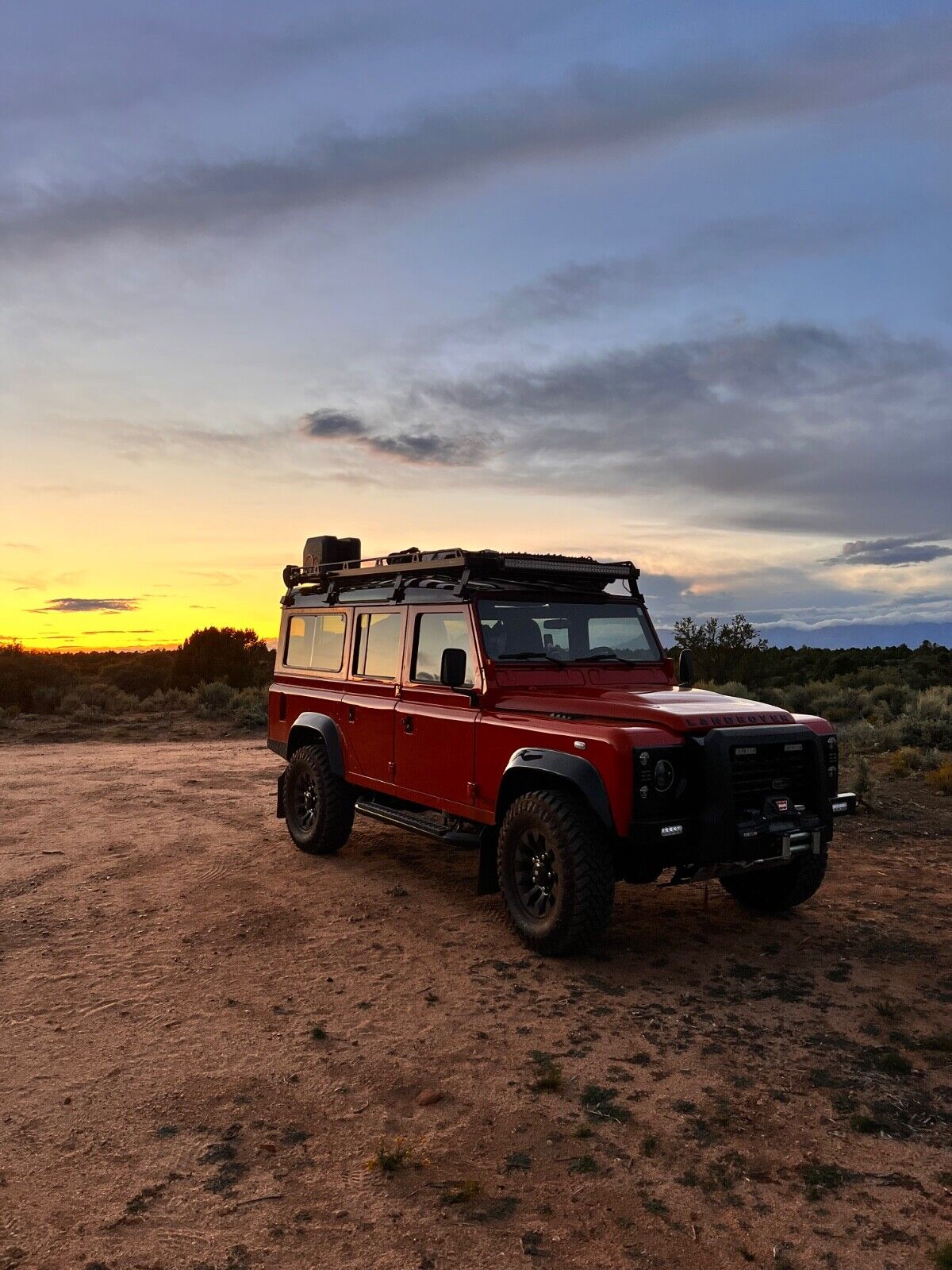 Land-Rover-Defender-1985-SUV-14