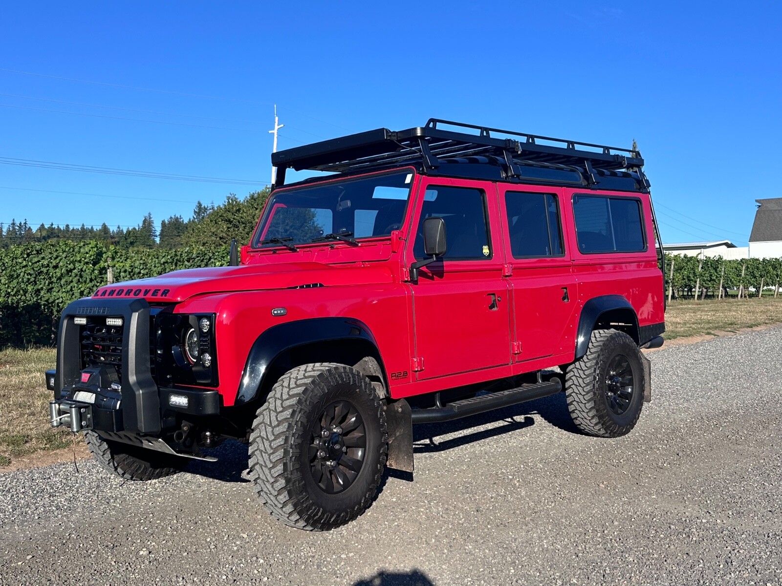 Land-Rover-Defender-1985-SUV-2