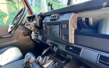 Land-Rover-Defender-1985-SUV-24