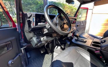 Land-Rover-Defender-1985-SUV-37