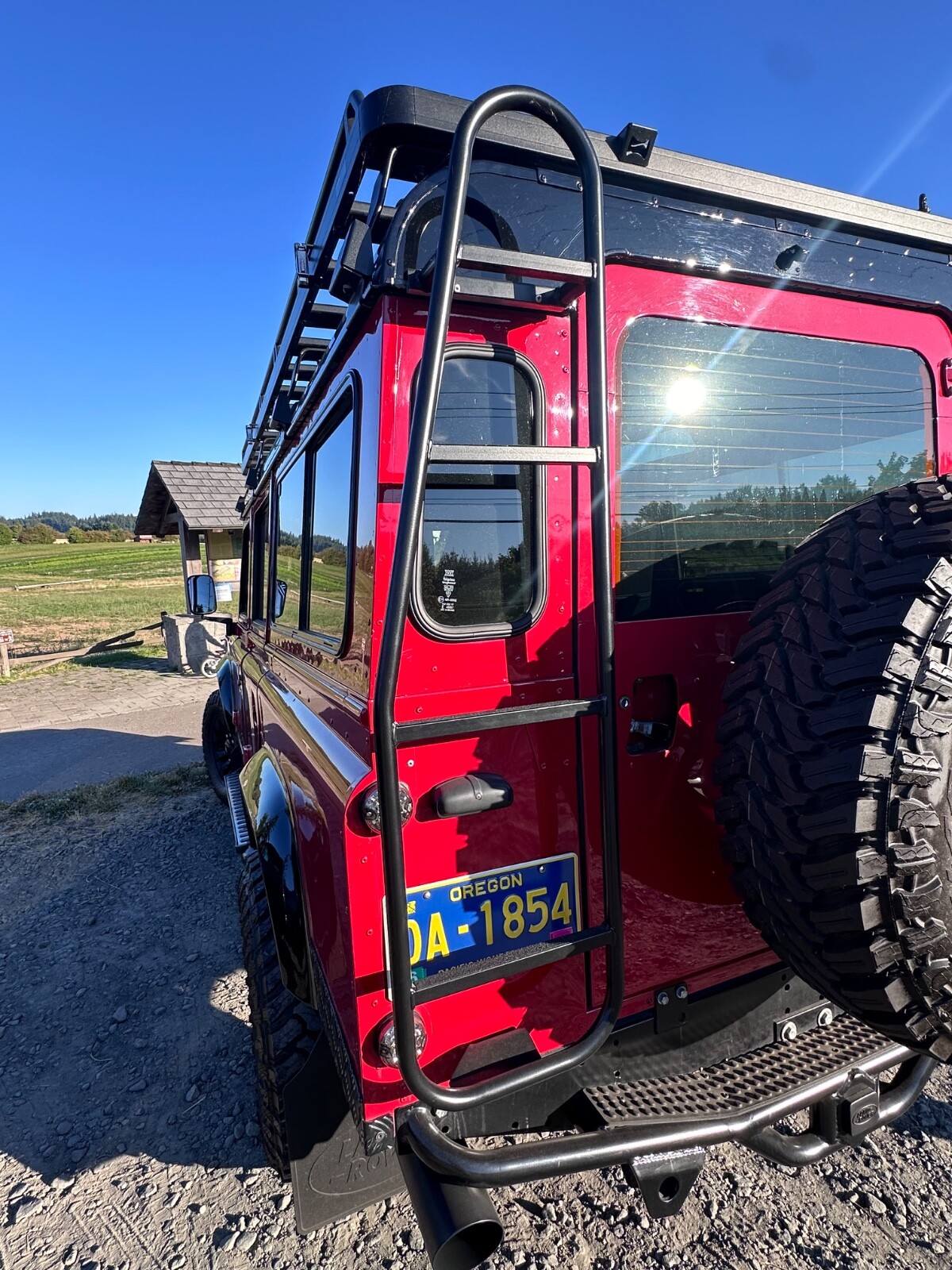 Land-Rover-Defender-1985-SUV-9