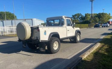 Land-Rover-Defender-1986-SUV-4