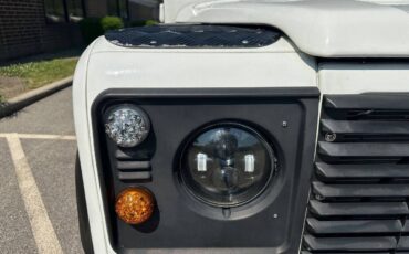 Land-Rover-Defender-1987-SUV-15