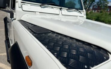 Land-Rover-Defender-1987-SUV-17