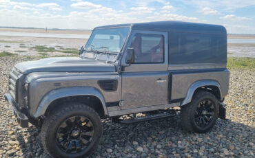Land-Rover-Defender-1989-1