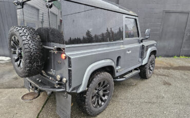 Land-Rover-Defender-1989-10