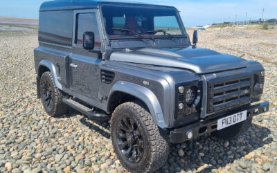 Land Rover Defender 1989