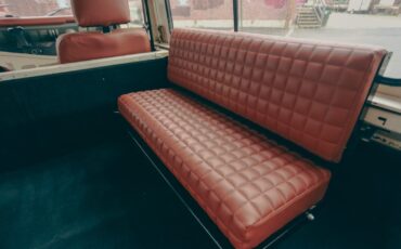 Land-Rover-Defender-1991-SUV-26