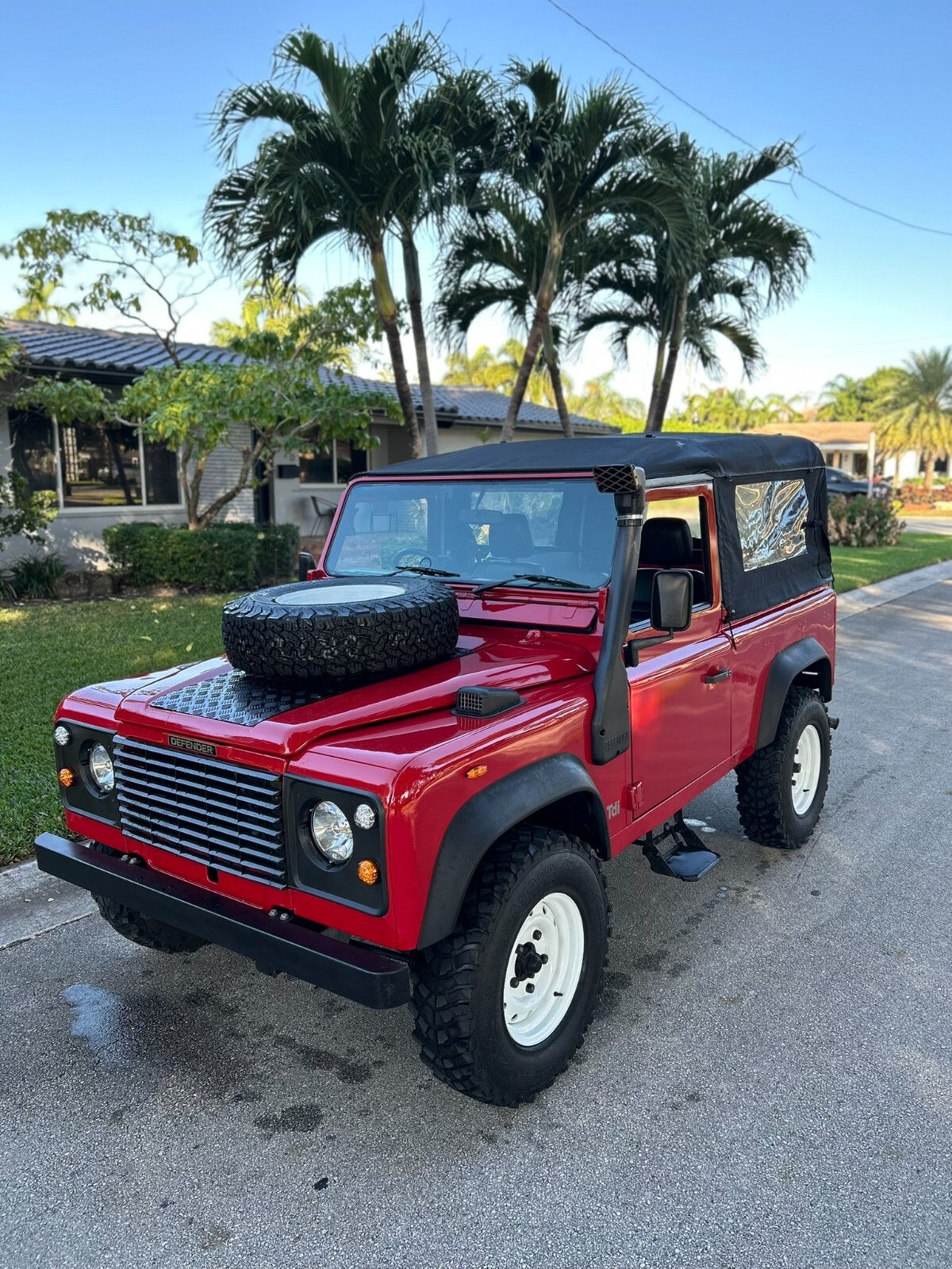 Land Rover Defender 1991 SUV