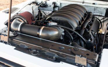 Land-Rover-Defender-1992-10