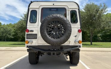 Land-Rover-Defender-1992-15