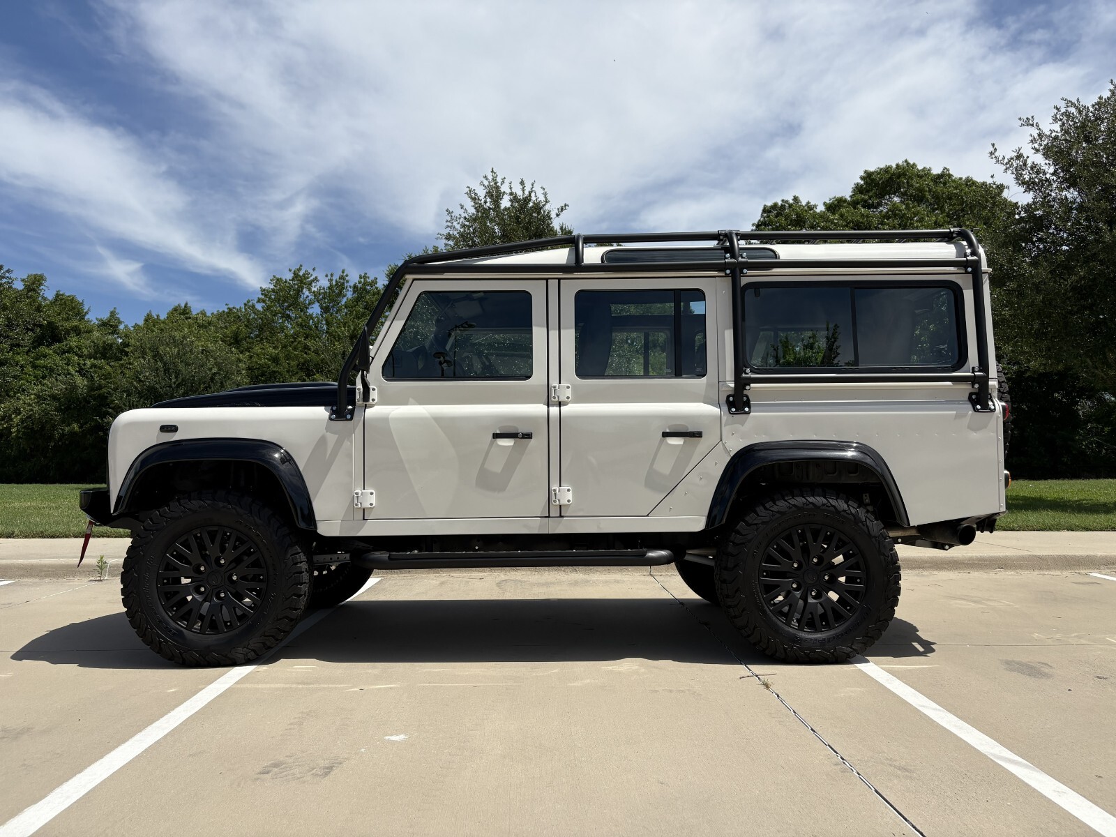 Land-Rover-Defender-1992-3