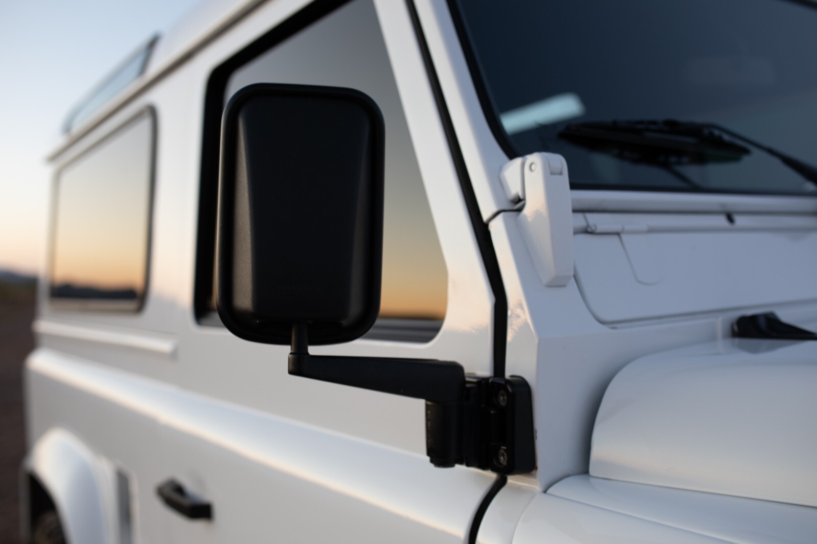 Land-Rover-Defender-1992-33