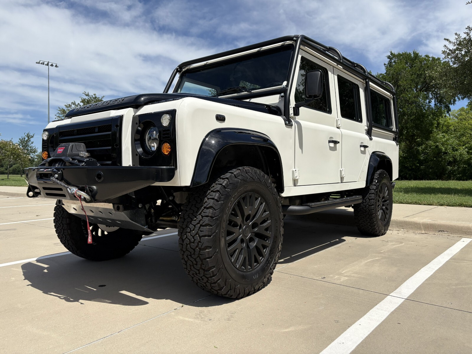 Land-Rover-Defender-1992-7
