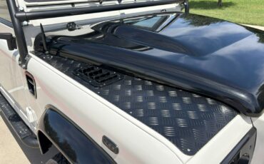 Land-Rover-Defender-1992-8