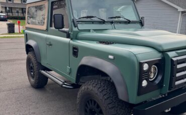 Land-Rover-Defender-1992-SUV-1