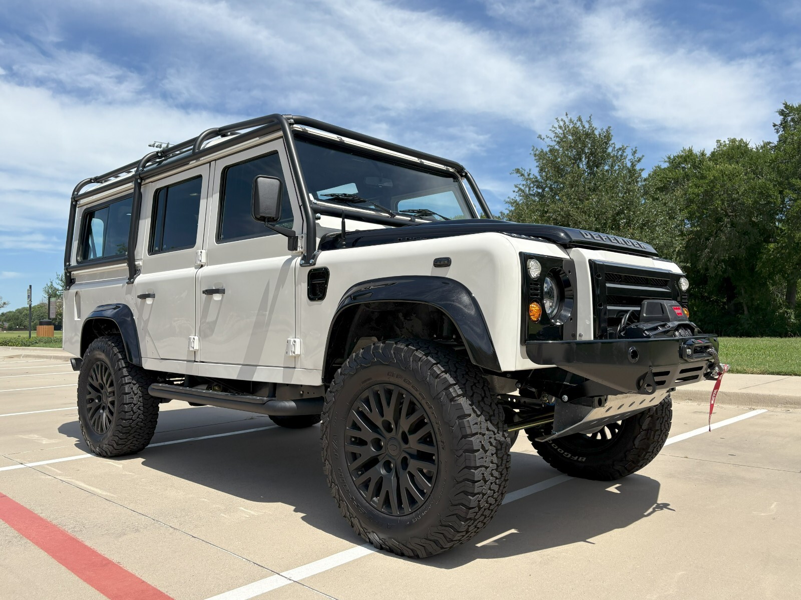 Land-Rover-Defender-1992