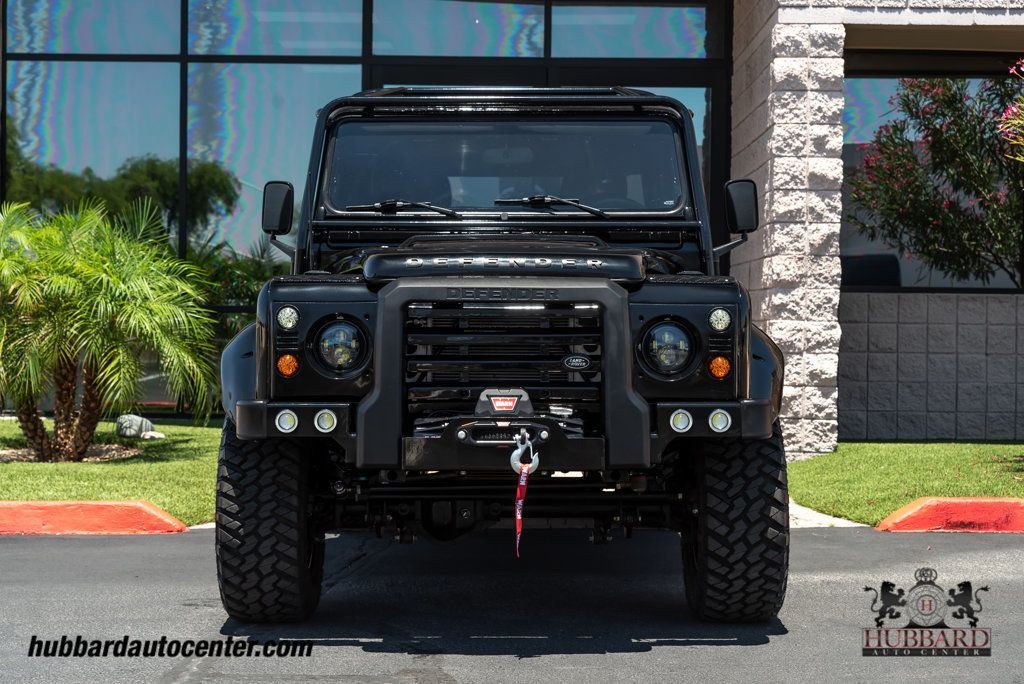 Land-Rover-Defender-1993-Pickup-Truck-2
