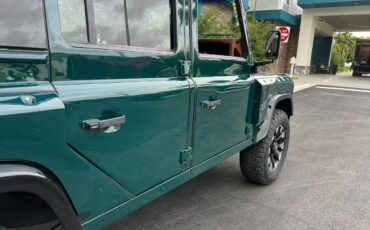 Land-Rover-Defender-1994-SUV-35