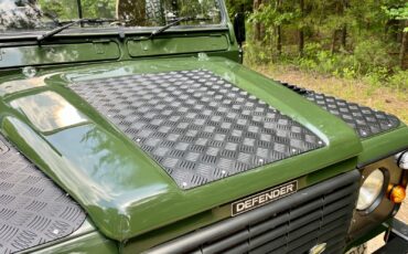 Land-Rover-Defender-1994-Standard-Cab-Pickup-11