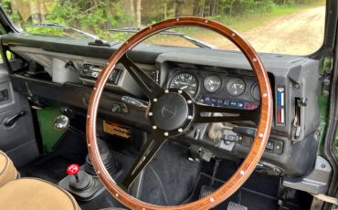 Land-Rover-Defender-1994-Standard-Cab-Pickup-25