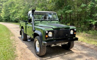 Land-Rover-Defender-1994-Standard-Cab-Pickup-3