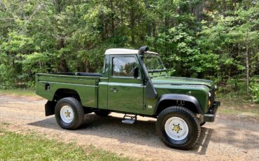 Land-Rover-Defender-1994-Standard-Cab-Pickup-4