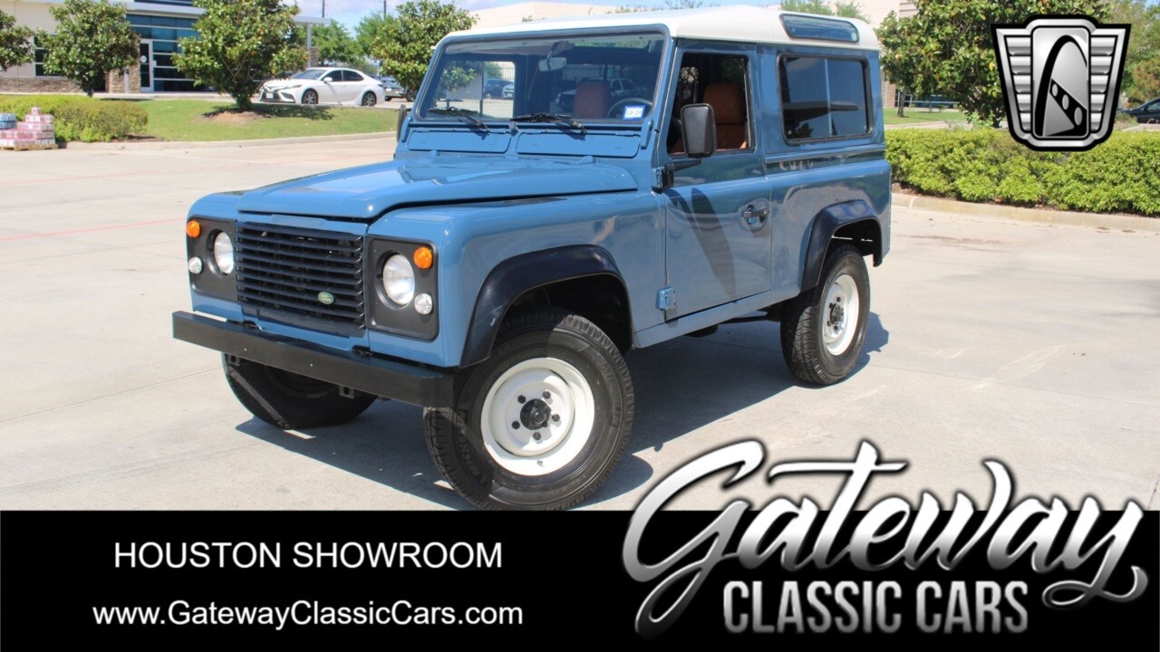 Land Rover Defender 1994 --