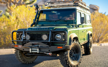 Land-Rover-Defender-1995-16
