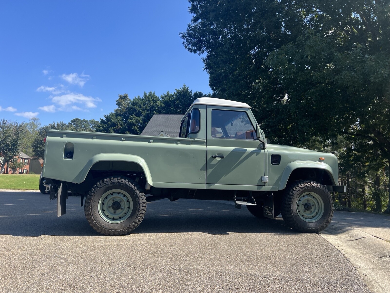 Land-Rover-Defender-1995-20