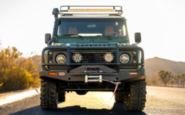 Land-Rover-Defender-1995-20