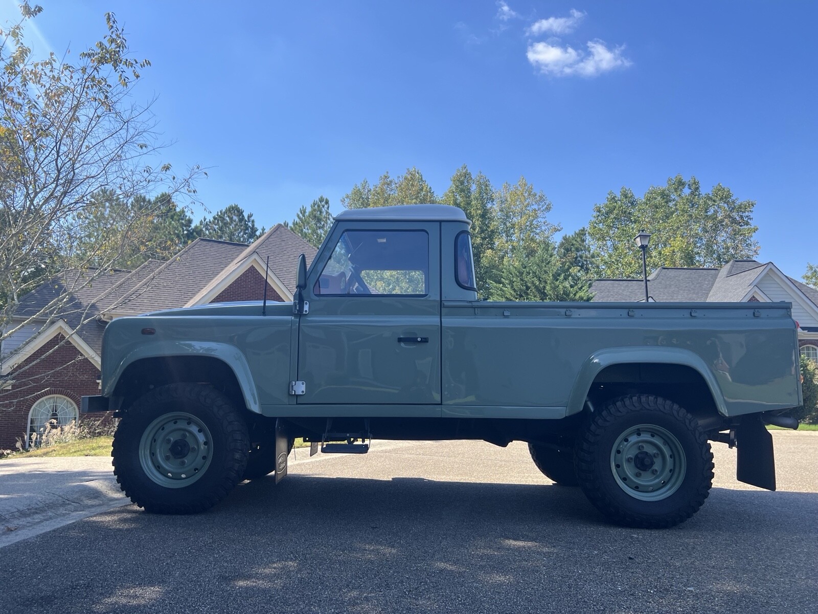 Land-Rover-Defender-1995-22