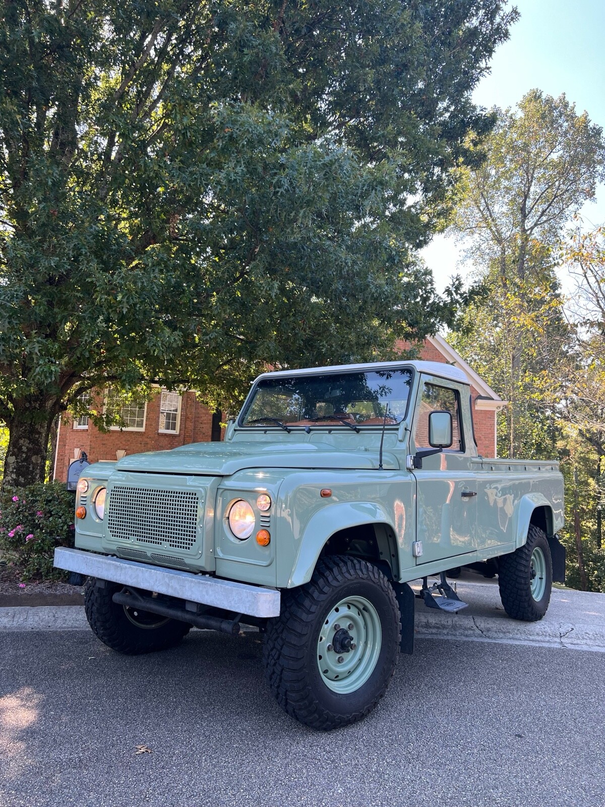 Land-Rover-Defender-1995-23