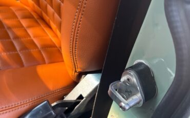 Land-Rover-Defender-1995-26