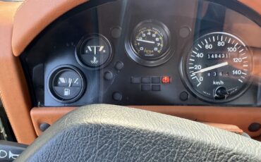 Land-Rover-Defender-1995-31