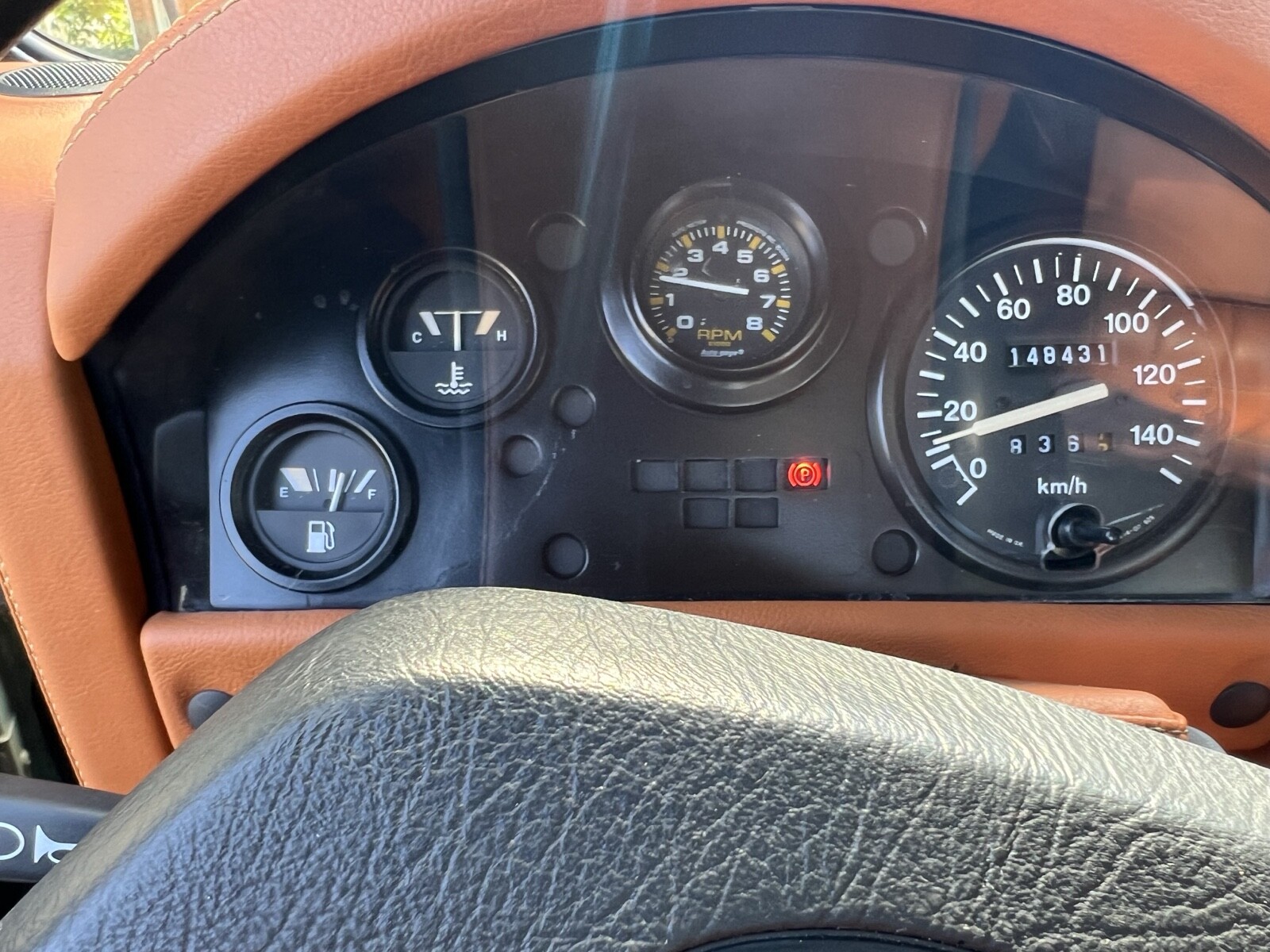 Land-Rover-Defender-1995-32