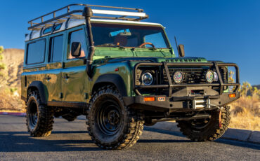 Land-Rover-Defender-1995-8