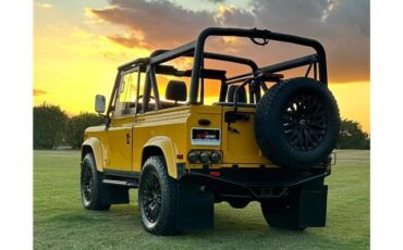 Land-Rover-Defender-1995-Convert-14