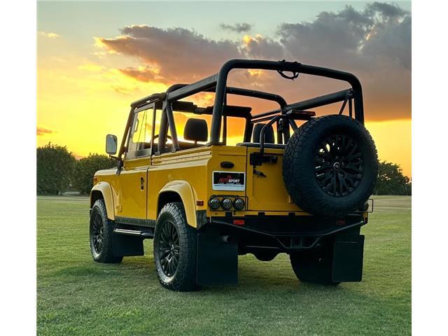 Land-Rover-Defender-1995-Convert-14