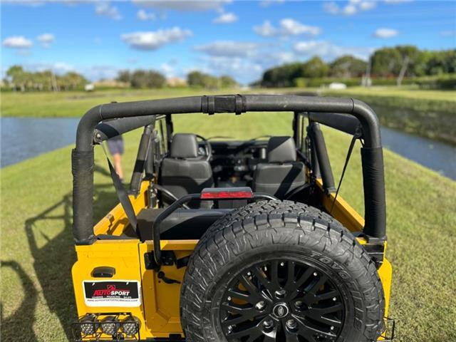Land-Rover-Defender-1995-Convert-2